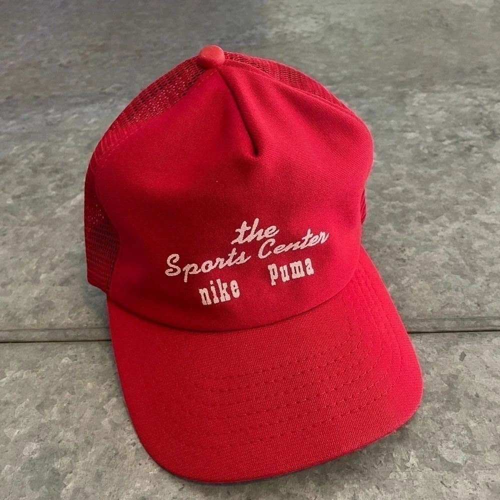 Vintage The Sports Center Nike Puma Script New Era USA Red Snapback Hat 80s 90s